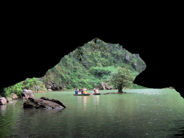 8tranganbaidinh.jpg