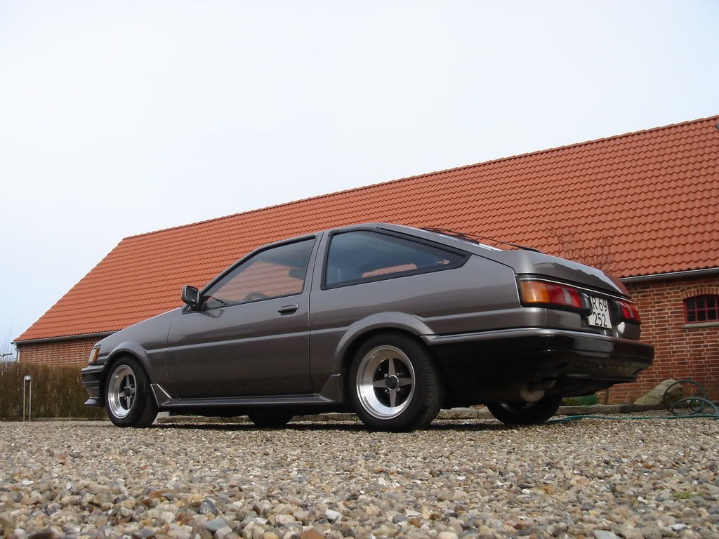 [Image: AEU86 AE86 - My little (not really...) p...ll done?!?]