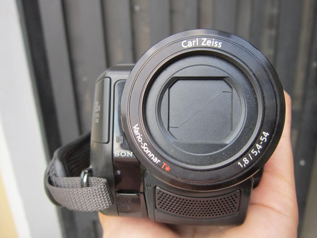 Bán máy quay Sony HDR-HC9 , máy rất đẹp , giá 5tr200k - 2