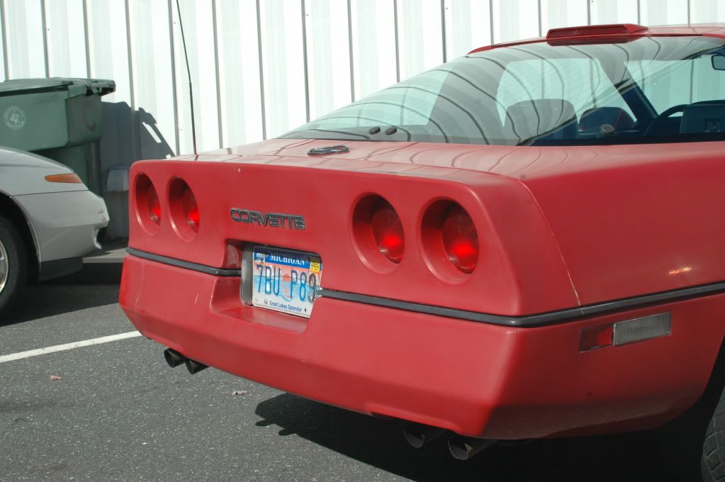 84Corvette009.jpg