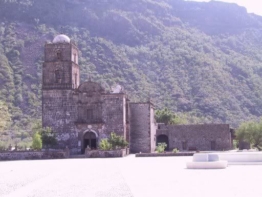 San San