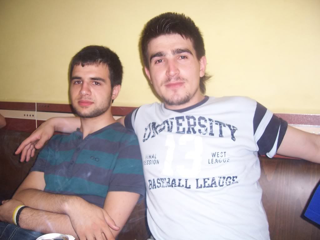 100_8021.jpg