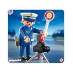 Playmobil policeman