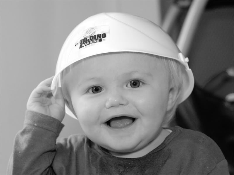 IMAGE: http://i244.photobucket.com/albums/gg8/matt-peters/Aiden.jpg