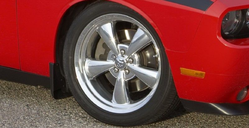 Factory Dodge Challenger Heritage Nostalgia Polished 20 inch Wheels