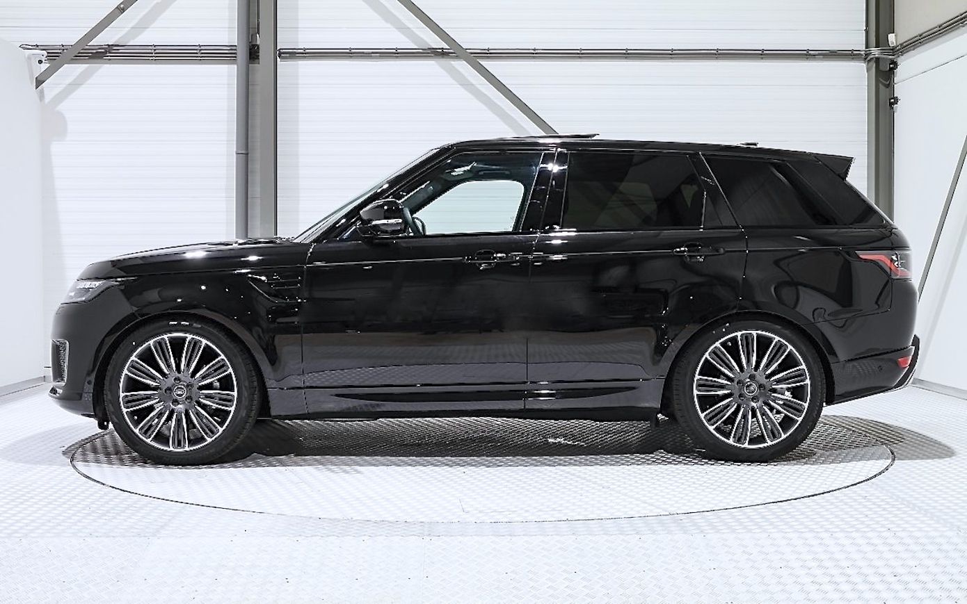 2019 Genuine Oem Factory Range Rover Svr Style 9012